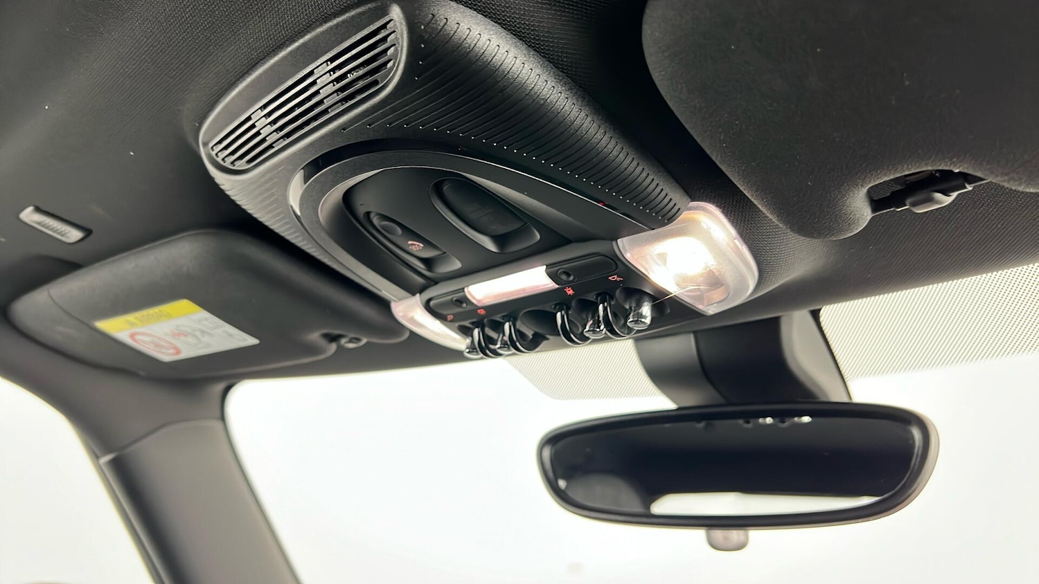 Used MINI Hatch 2021 for sale - 76404730: Photo 33