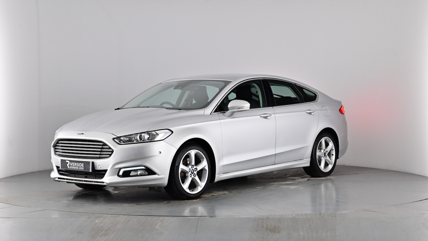 Used Ford Mondeo 2017 for sale - 77995076: Photo 47