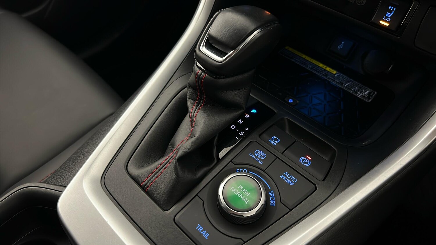 Used Toyota RAV4 2021 for sale - 76241504: Photo 19