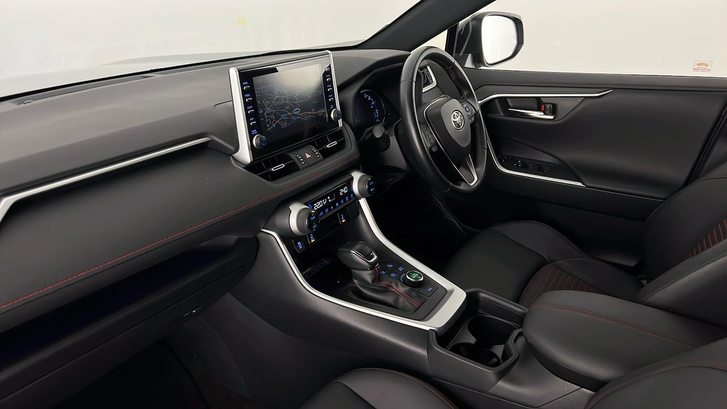 Used Toyota RAV4 2021 for sale - 76241504: Photo 8