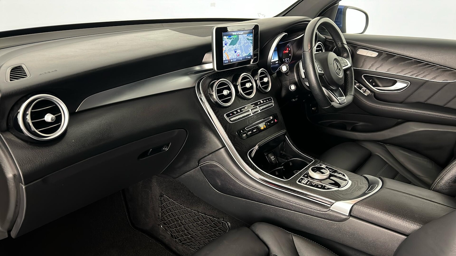 Used Mercedes-Benz GLC 2017 for sale - 77285644: Photo 8