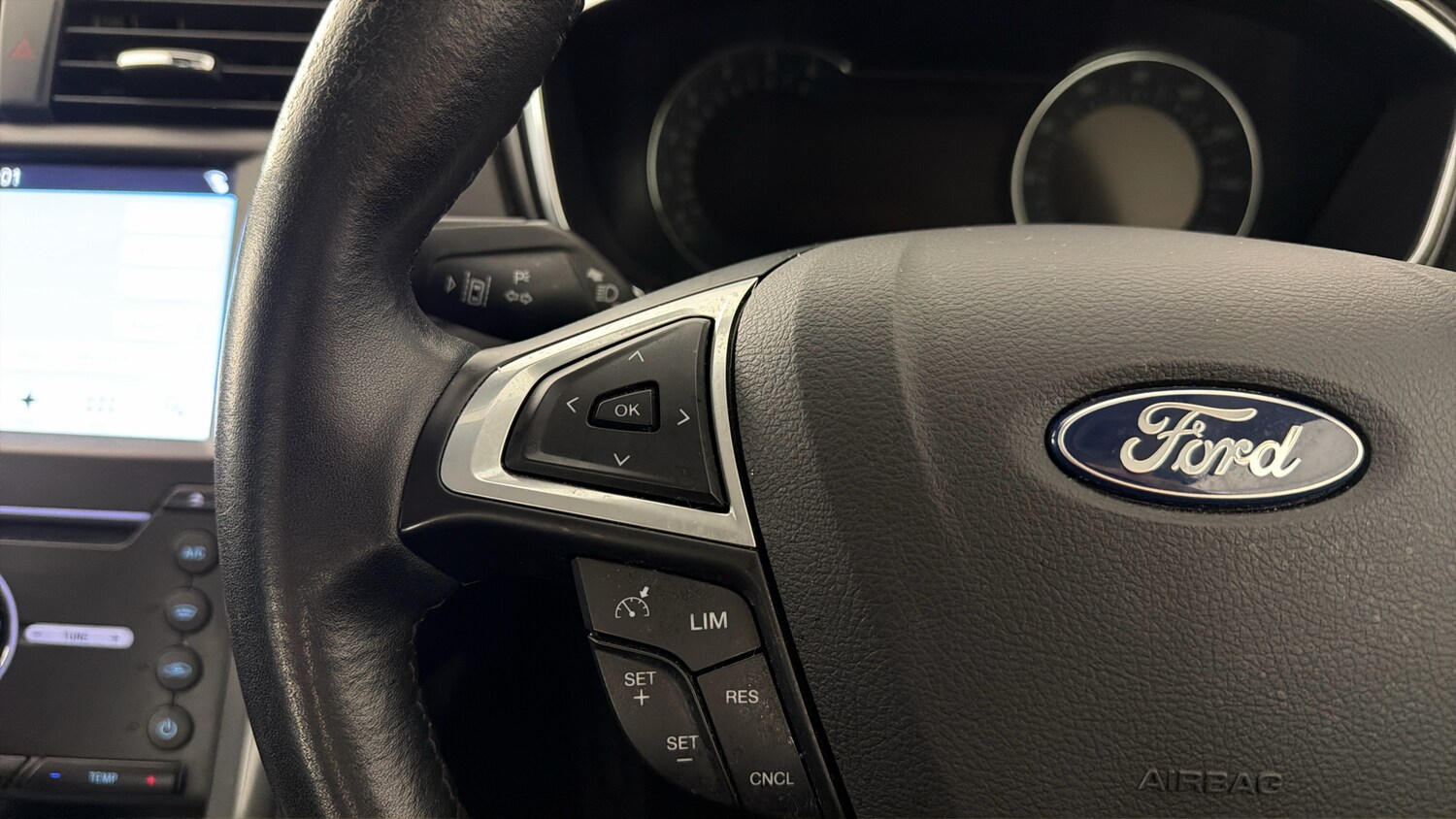 Used Ford Mondeo 2017 for sale - 77706351: Photo 17