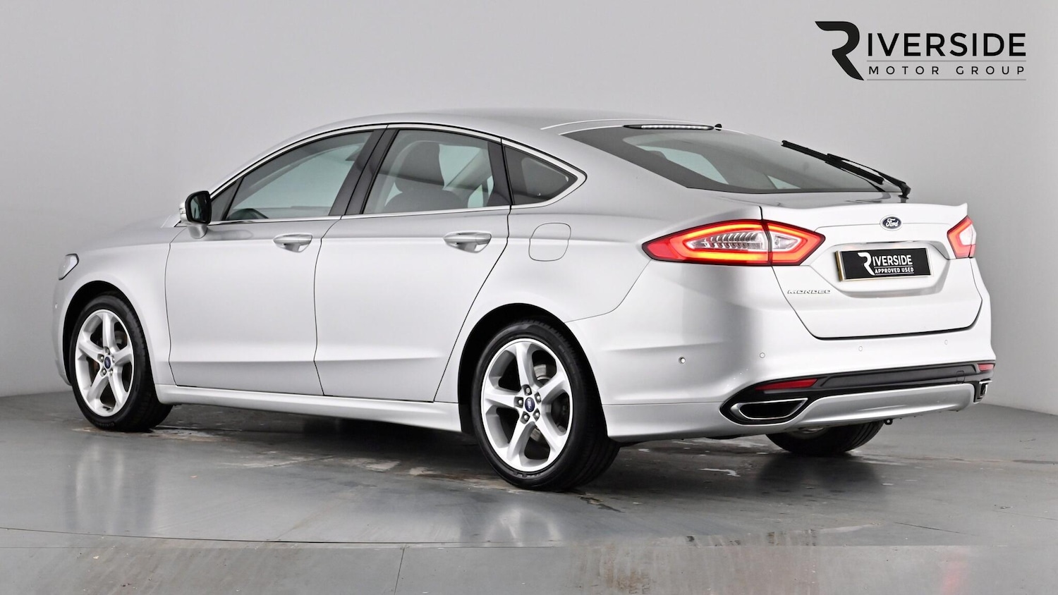 Used Ford Mondeo 2017 for sale - 77706351: Photo 2
