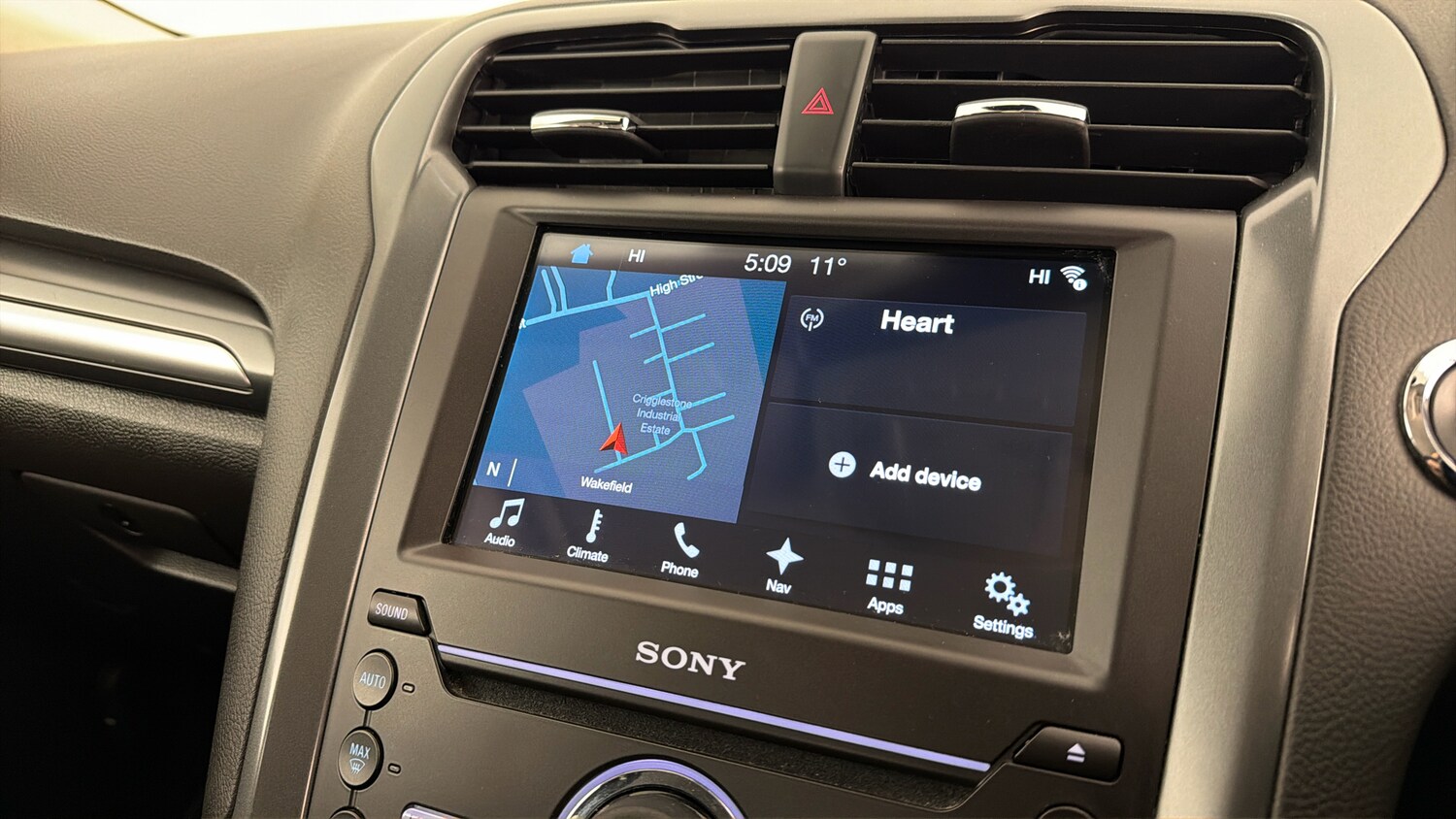 Used Ford Mondeo 2017 for sale - 77706351: Photo 32