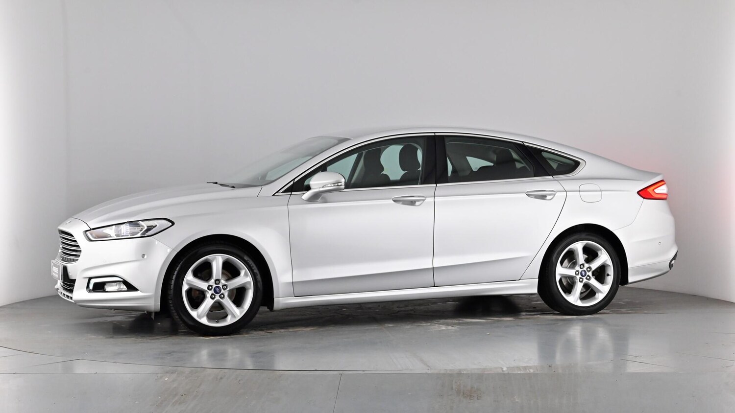 Used Ford Mondeo 2017 for sale - 77706351: Photo 50