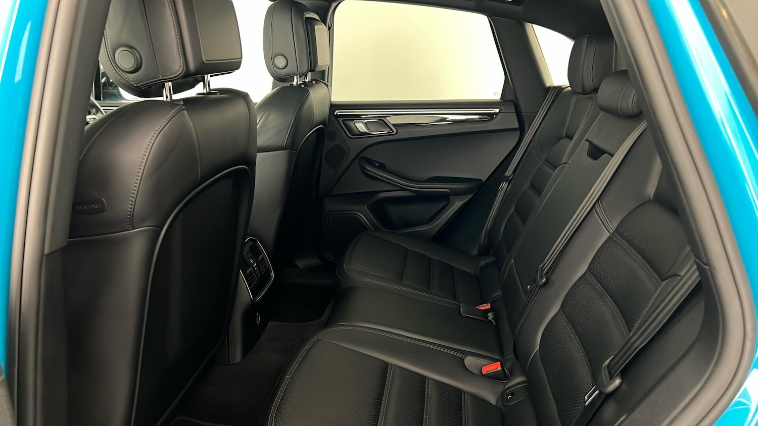 Used Porsche Macan 2019 for sale - 77178178: Photo 16