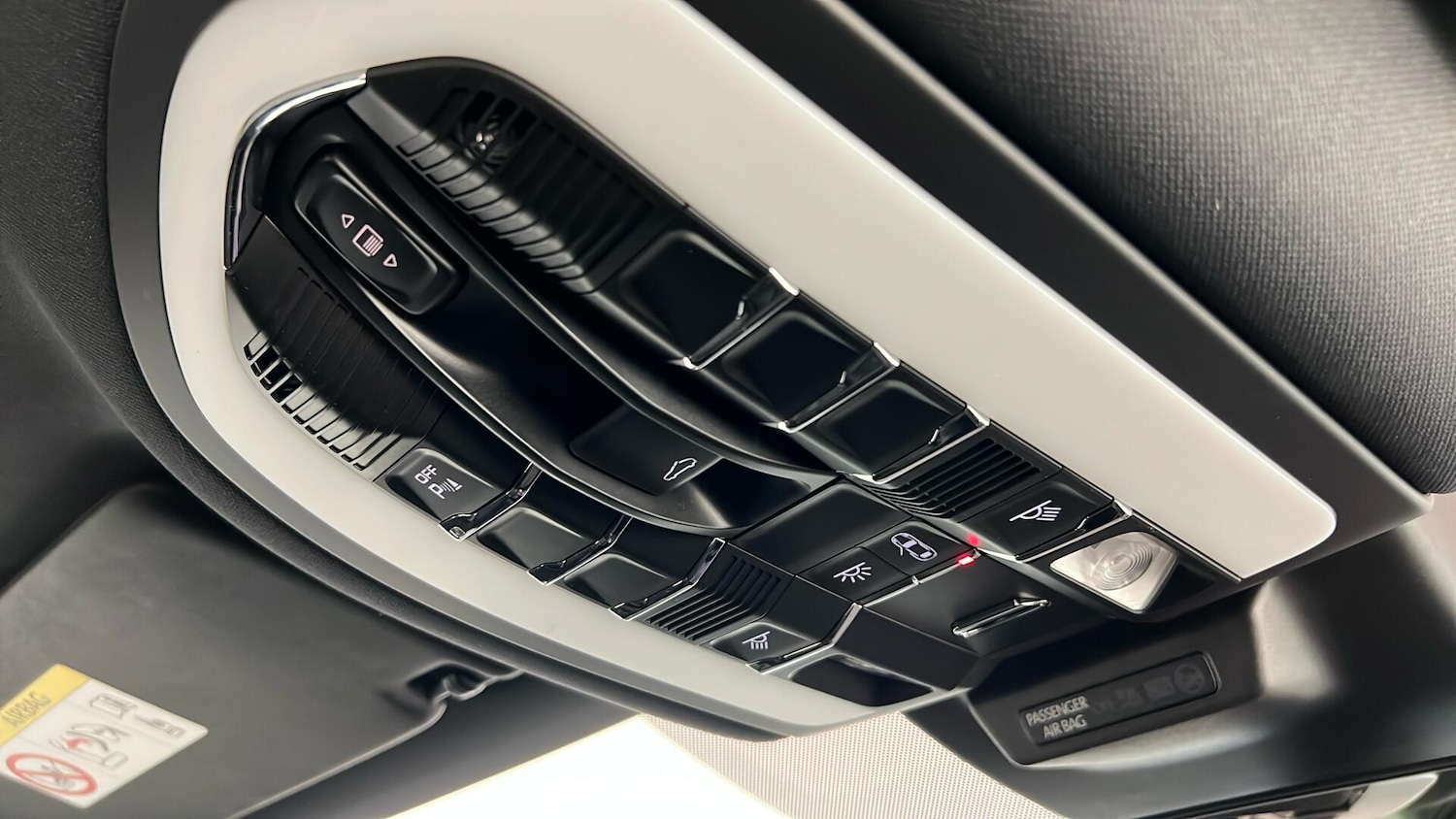 Used Porsche Macan 2019 for sale - 77178178: Photo 30