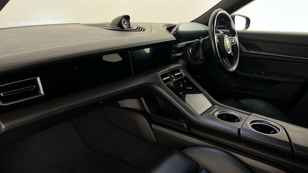 Used Porsche Taycan 2022 for sale - 76130801: Photo 12