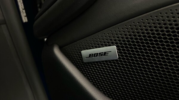 Used Porsche Taycan 2022 for sale - 76130801: Photo 21