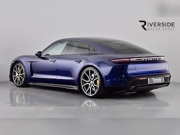 Used Porsche Taycan 2022 for sale - 76130801: Photo 2
