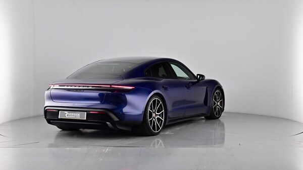 Used Porsche Taycan 2022 for sale - 76130801: Photo 33