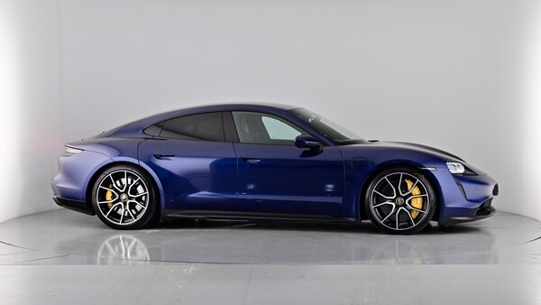 Used Porsche Taycan 2022 for sale - 76130801: Photo 40