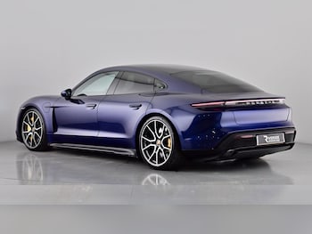 Used Porsche Taycan 2022 for sale - 76130801: Photo 4