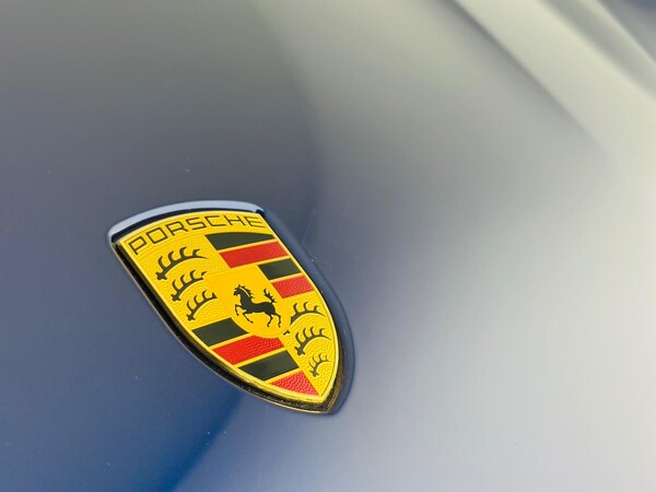 Used Porsche Taycan 2022 for sale - 76130801: Photo 53