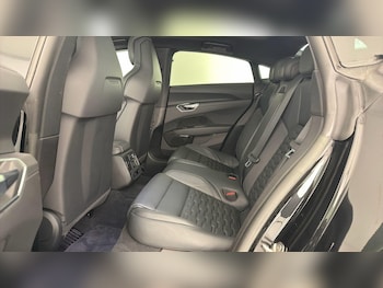 Used Audi e-tron GT 2022 for sale - 78431425: Photo