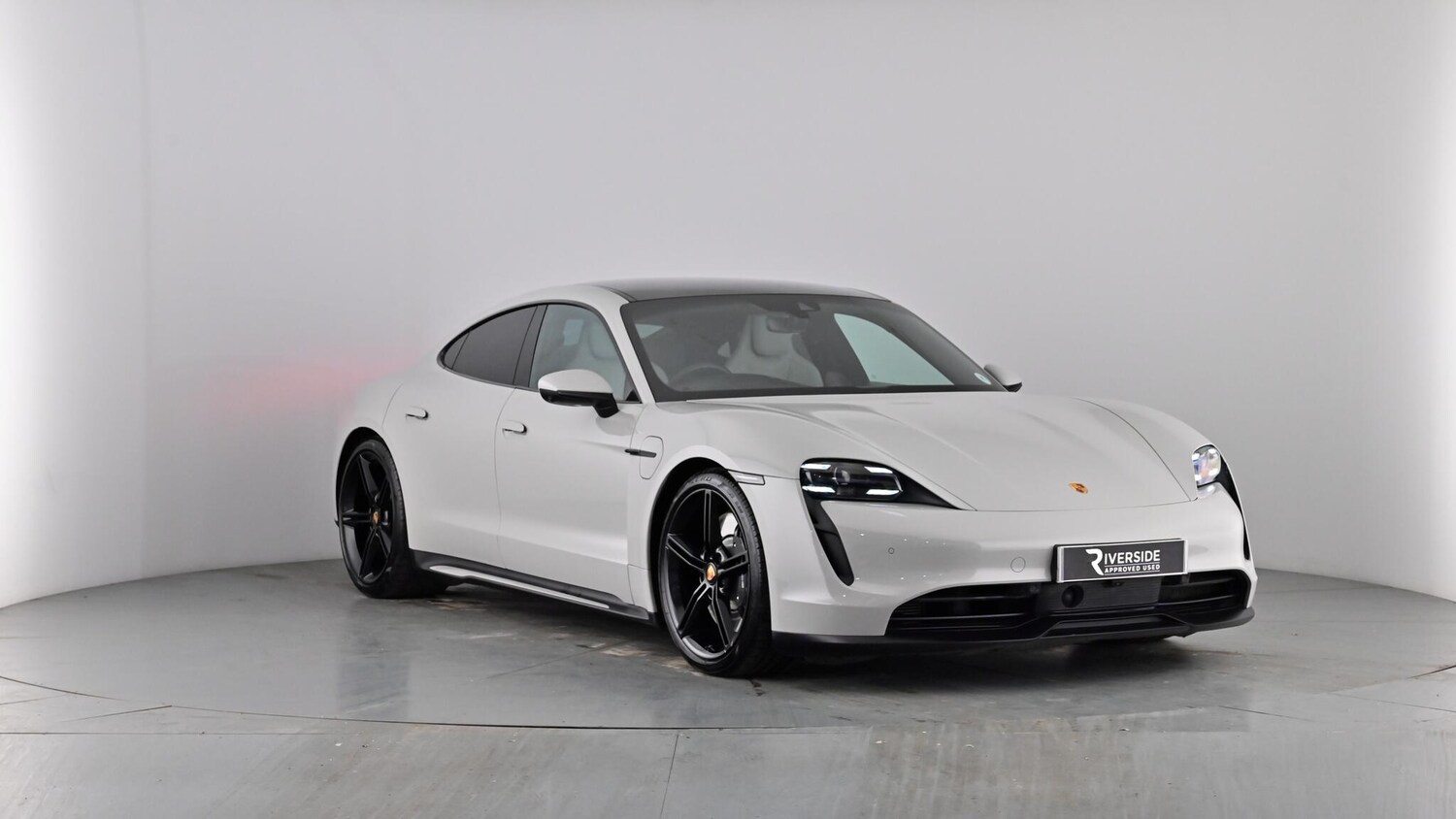 Used Porsche Taycan 2022 for sale - 77877516: Photo 55