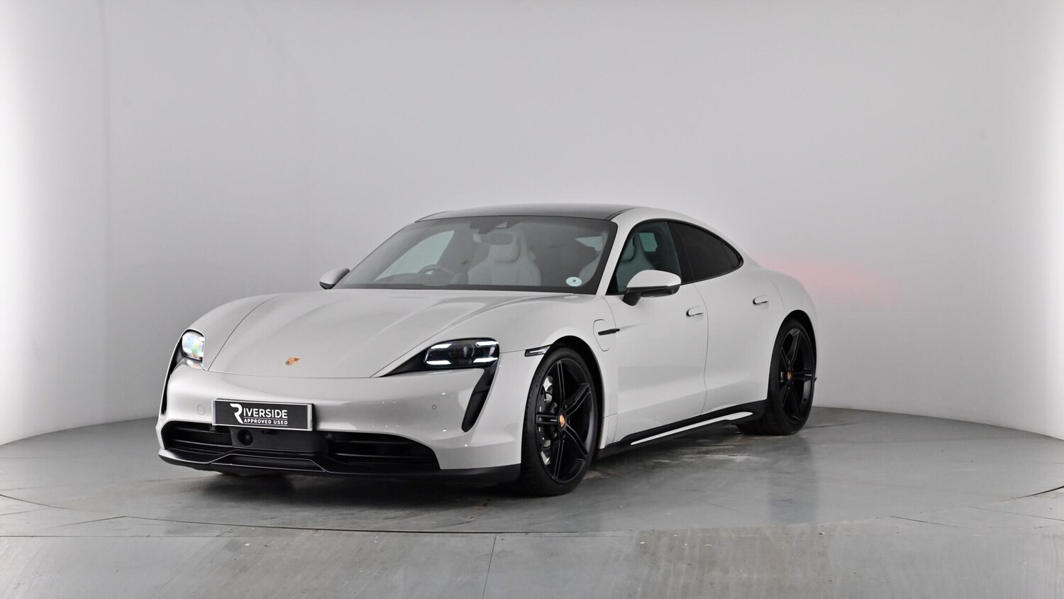 Used Porsche Taycan 2022 for sale - 77877516: Photo 61