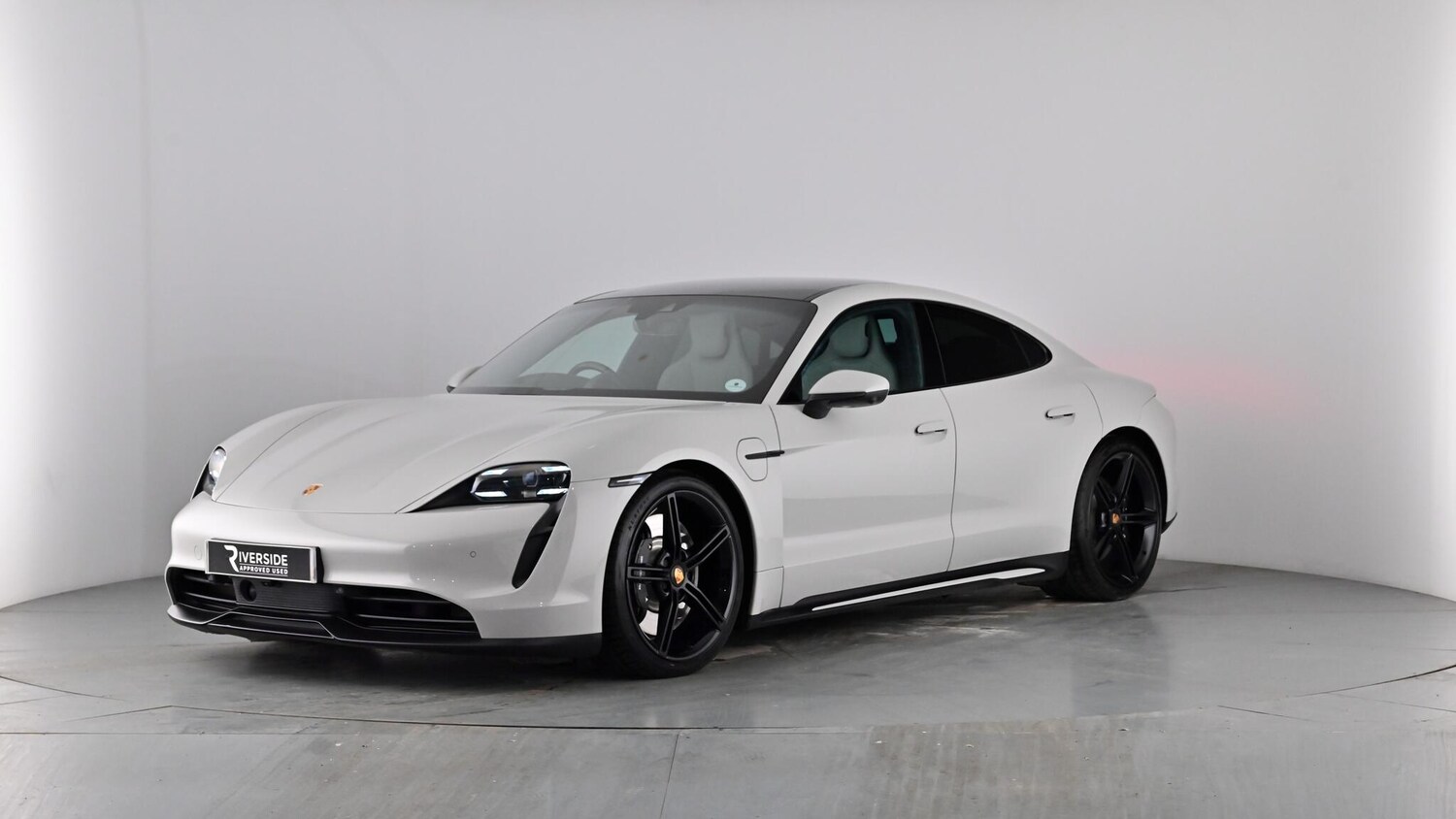 Used Porsche Taycan 2022 for sale - 77877516: Photo 62