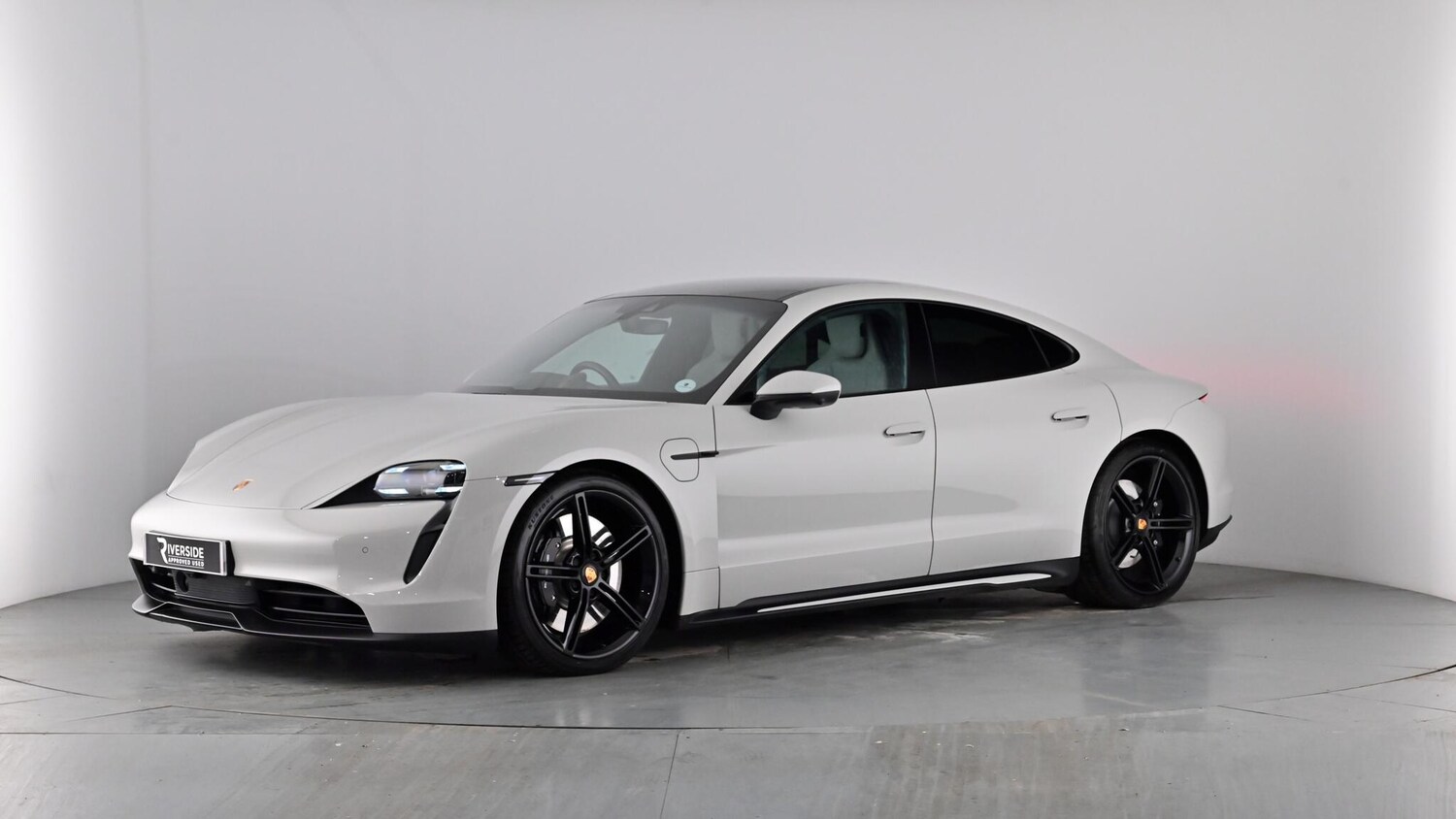 Used Porsche Taycan 2022 for sale - 77877516: Photo 63