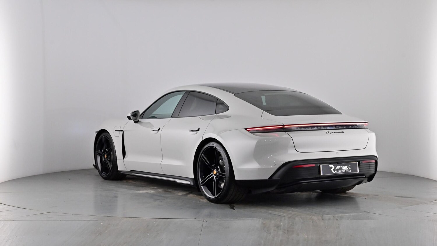 Used Porsche Taycan 2022 for sale - 77877516: Photo 73