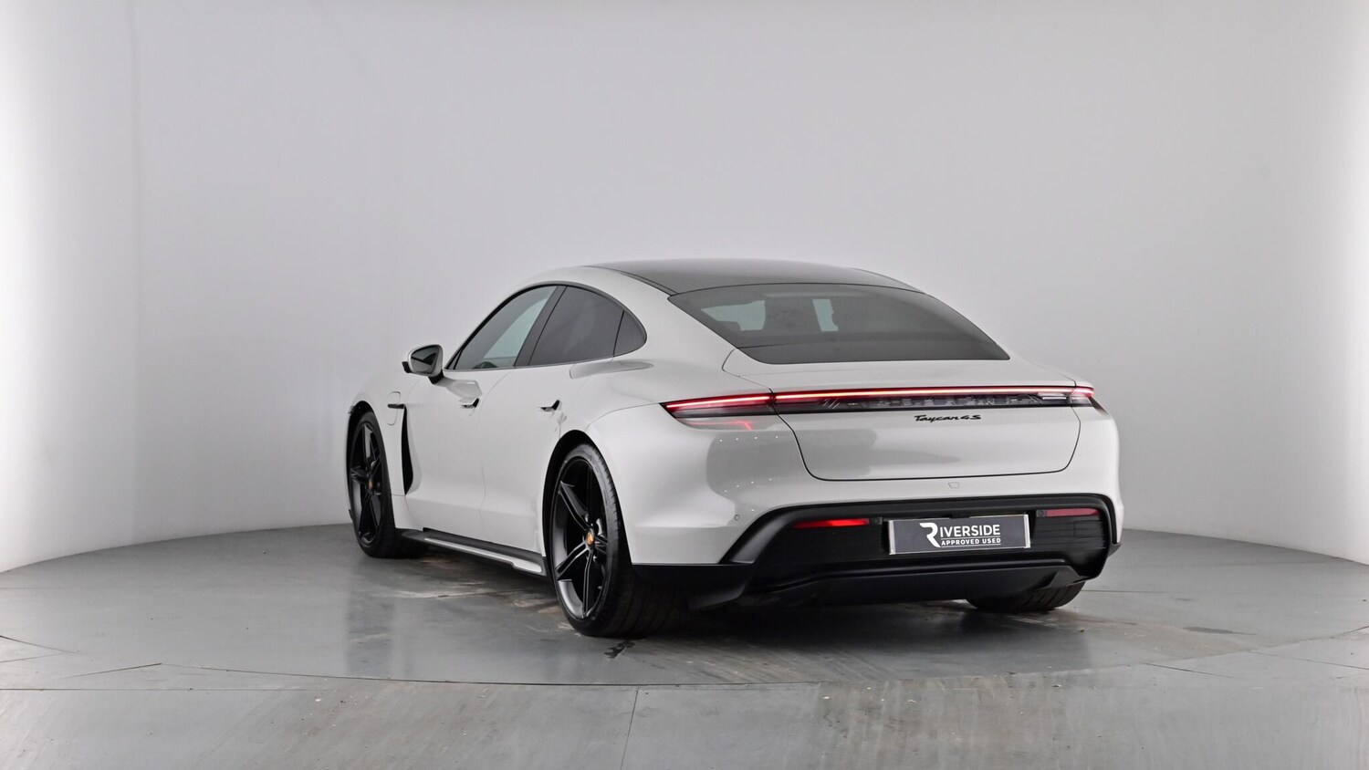 Used Porsche Taycan 2022 for sale - 77877516: Photo 74