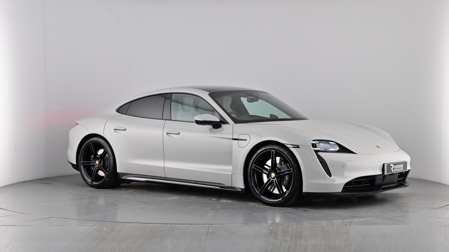 Used Porsche Taycan 2022 for sale - 77877516: Photo 89