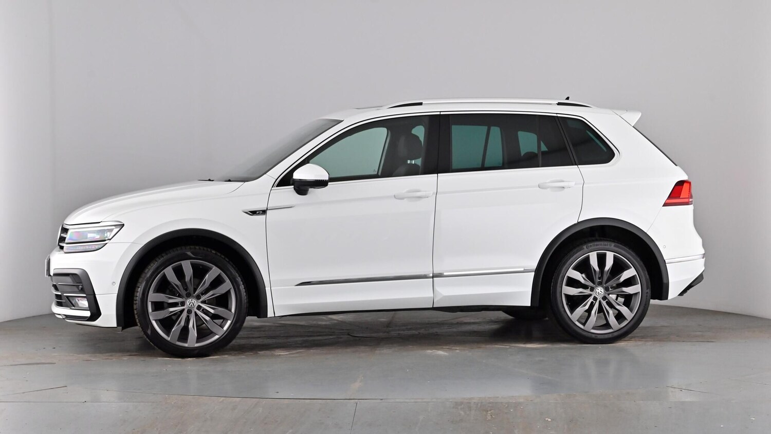 Used Volkswagen Tiguan 2019 for sale - 78049830: Photo 51