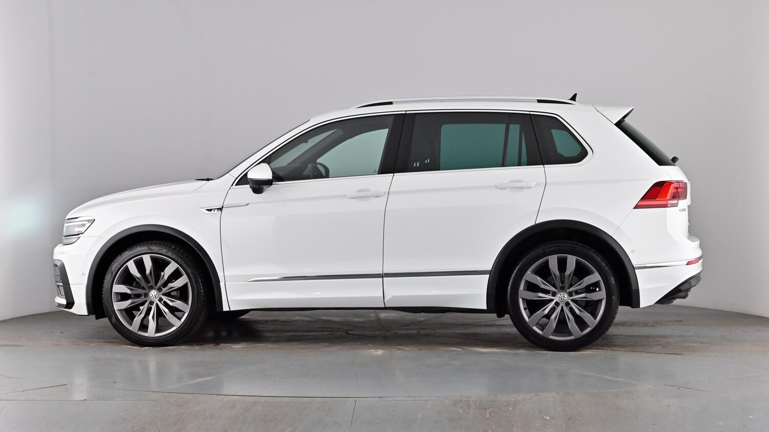 Used Volkswagen Tiguan 2019 for sale - 78049830: Photo 53