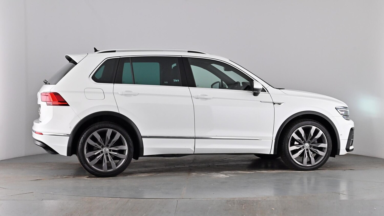 Used Volkswagen Tiguan 2019 for sale - 78049830: Photo 69