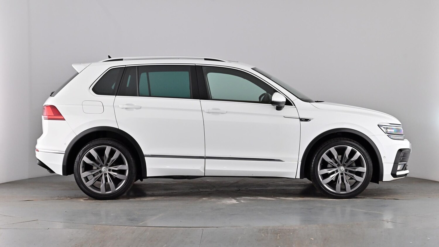 Used Volkswagen Tiguan 2019 for sale - 78049830: Photo 70