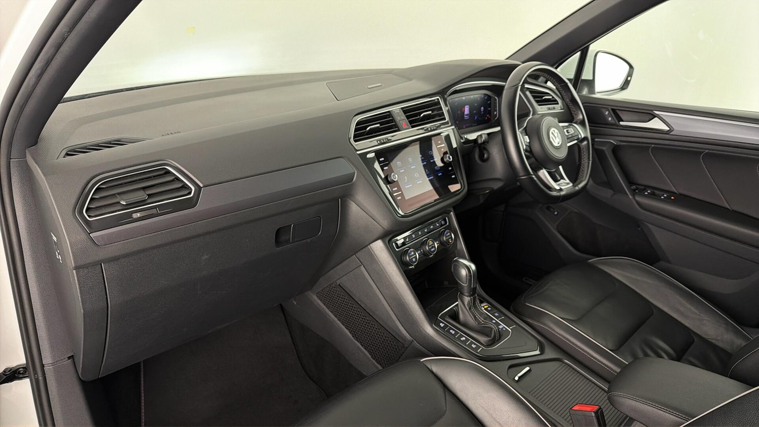 Used Volkswagen Tiguan 2019 for sale - 78049830: Photo 8