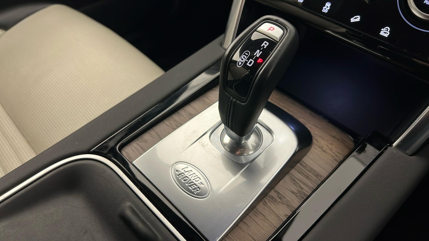 Used Land Rover Discovery Sport 2020 for sale - 76696404: Photo 19