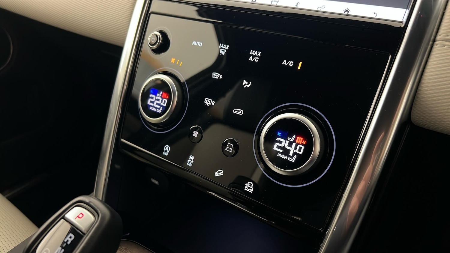 Used Land Rover Discovery Sport 2020 for sale - 76696404: Photo 20