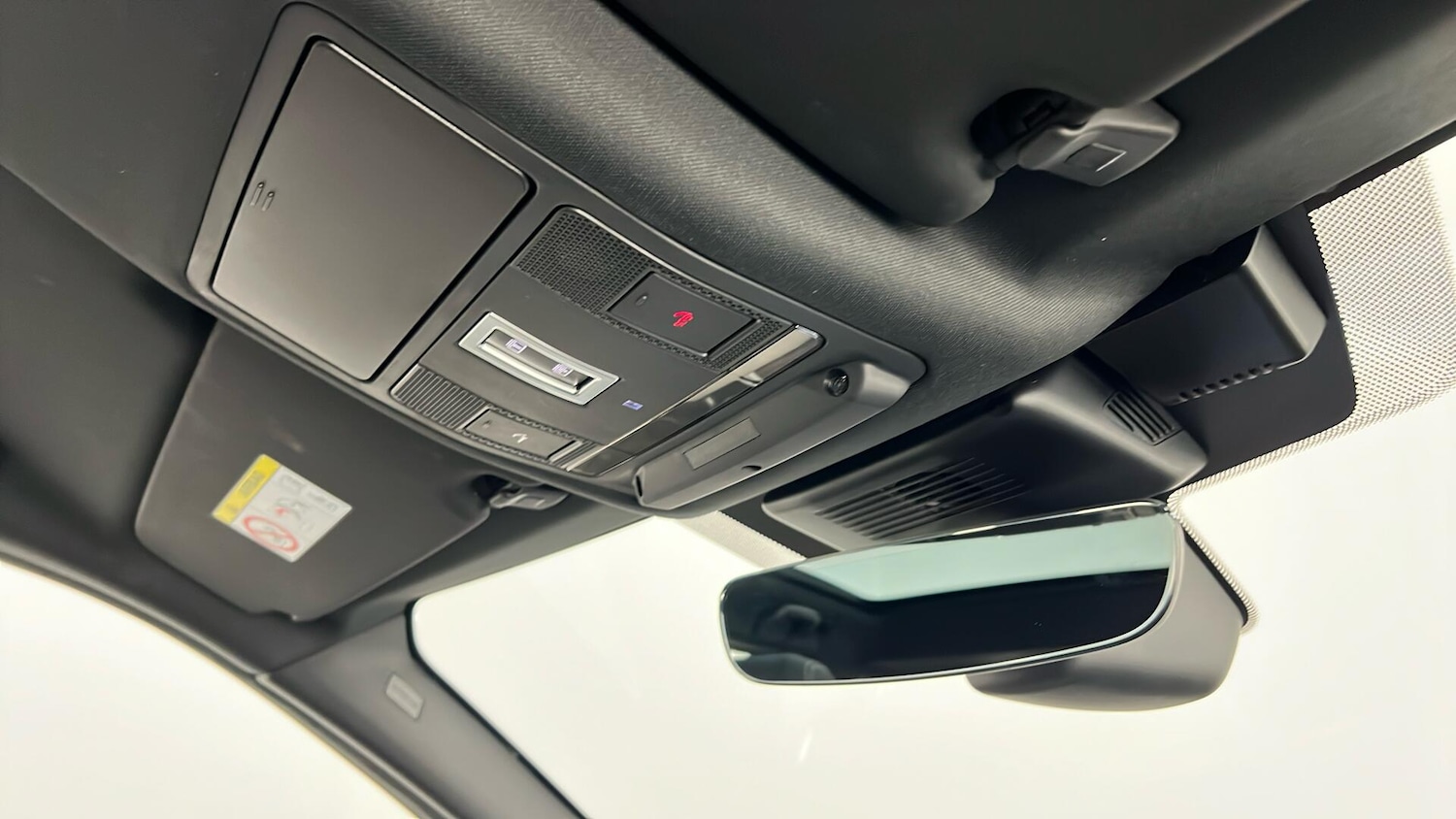 Used Land Rover Discovery Sport 2020 for sale - 76696404: Photo 35