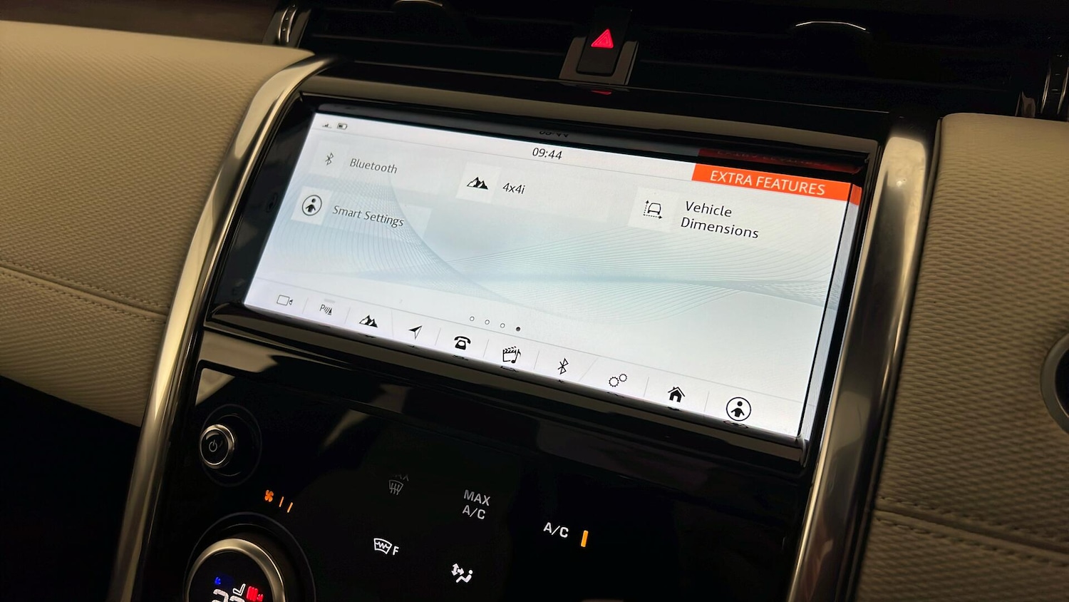 Used Land Rover Discovery Sport 2020 for sale - 76696404: Photo 40