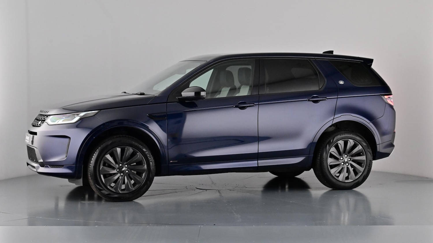 Used Land Rover Discovery Sport 2020 for sale - 76696404: Photo 56