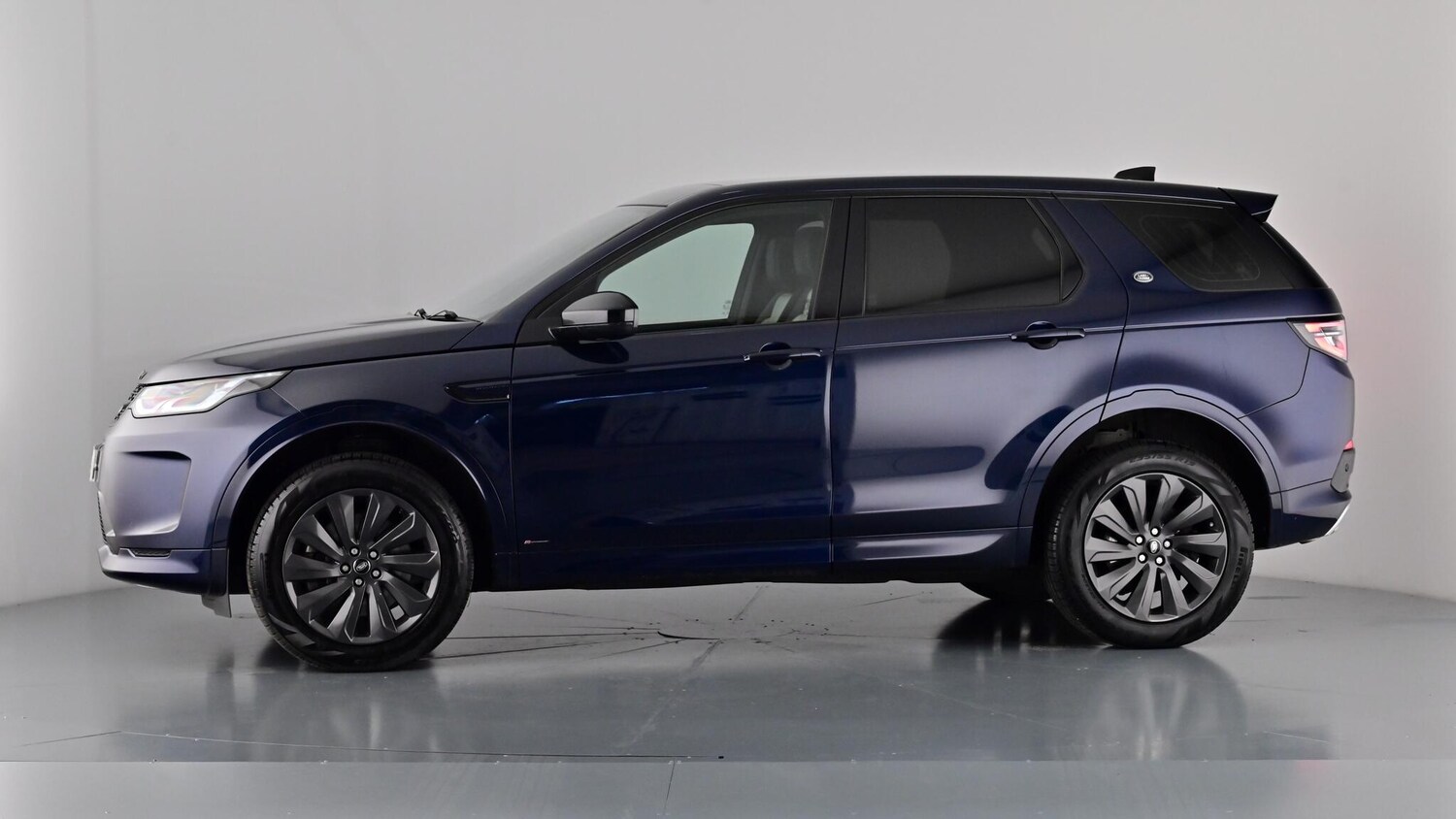 Used Land Rover Discovery Sport 2020 for sale - 76696404: Photo 57