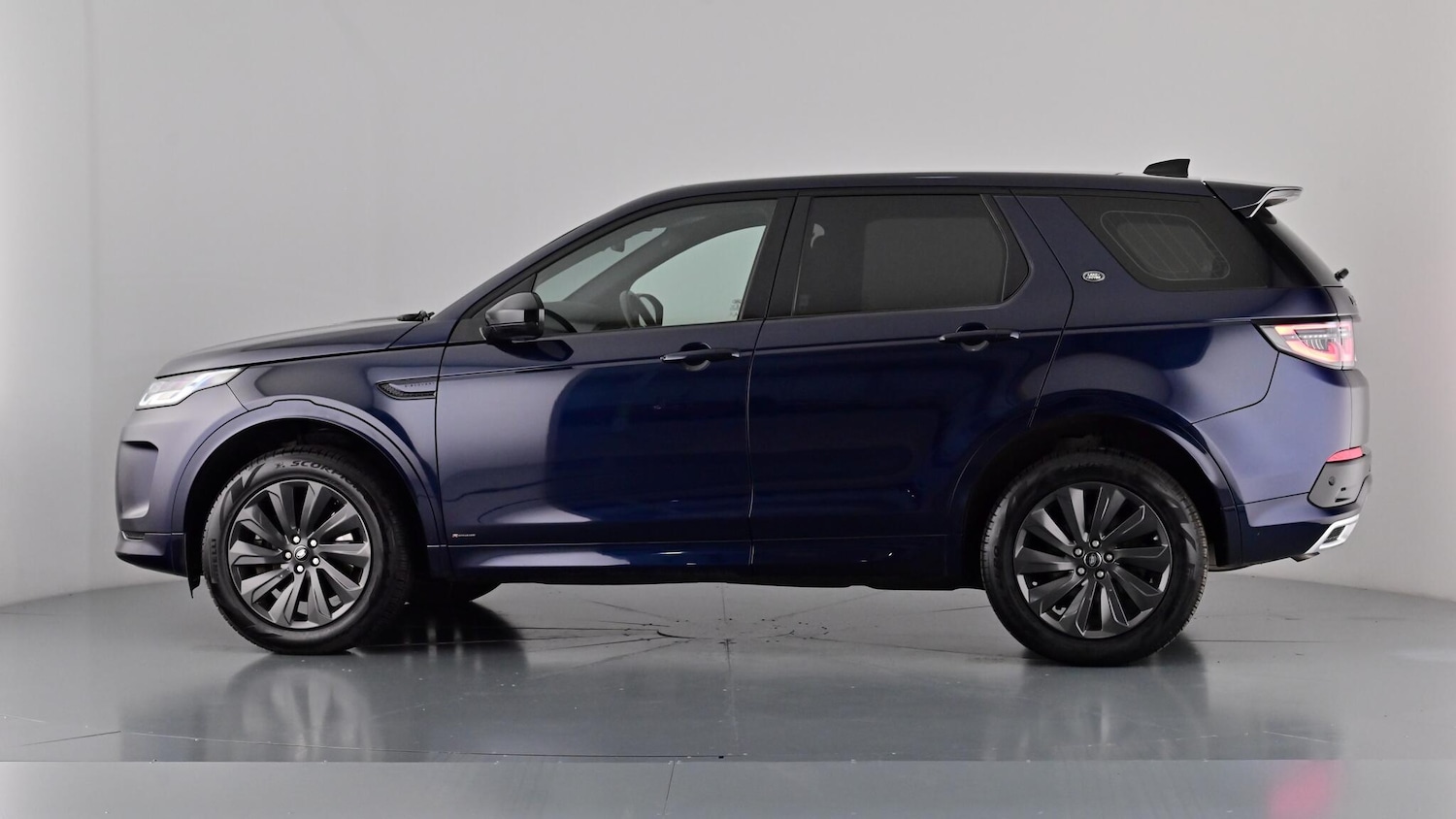 Used Land Rover Discovery Sport 2020 for sale - 76696404: Photo 59