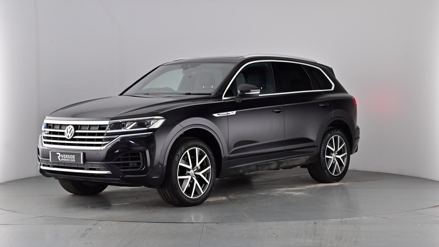 Used Volkswagen Touareg 2018 for sale - 77927440: Photo 16