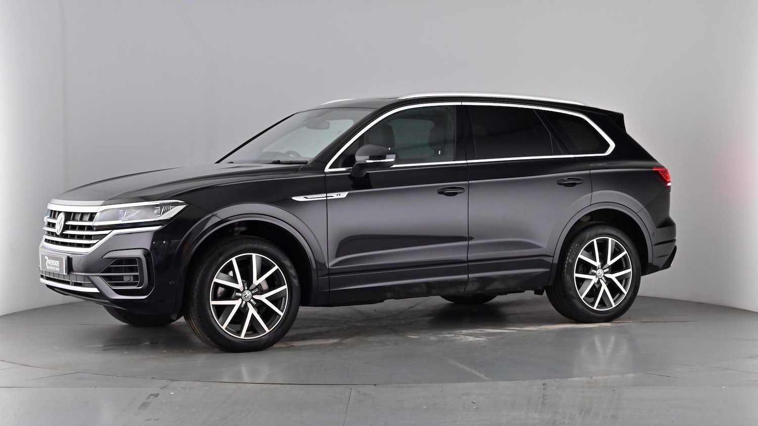 Used Volkswagen Touareg 2018 for sale - 77927440: Photo 18