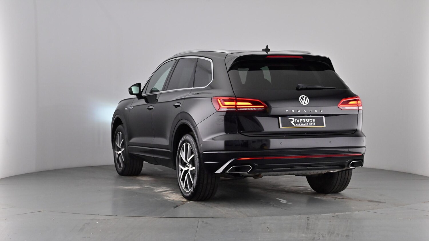 Used Volkswagen Touareg 2018 for sale - 77927440: Photo 28
