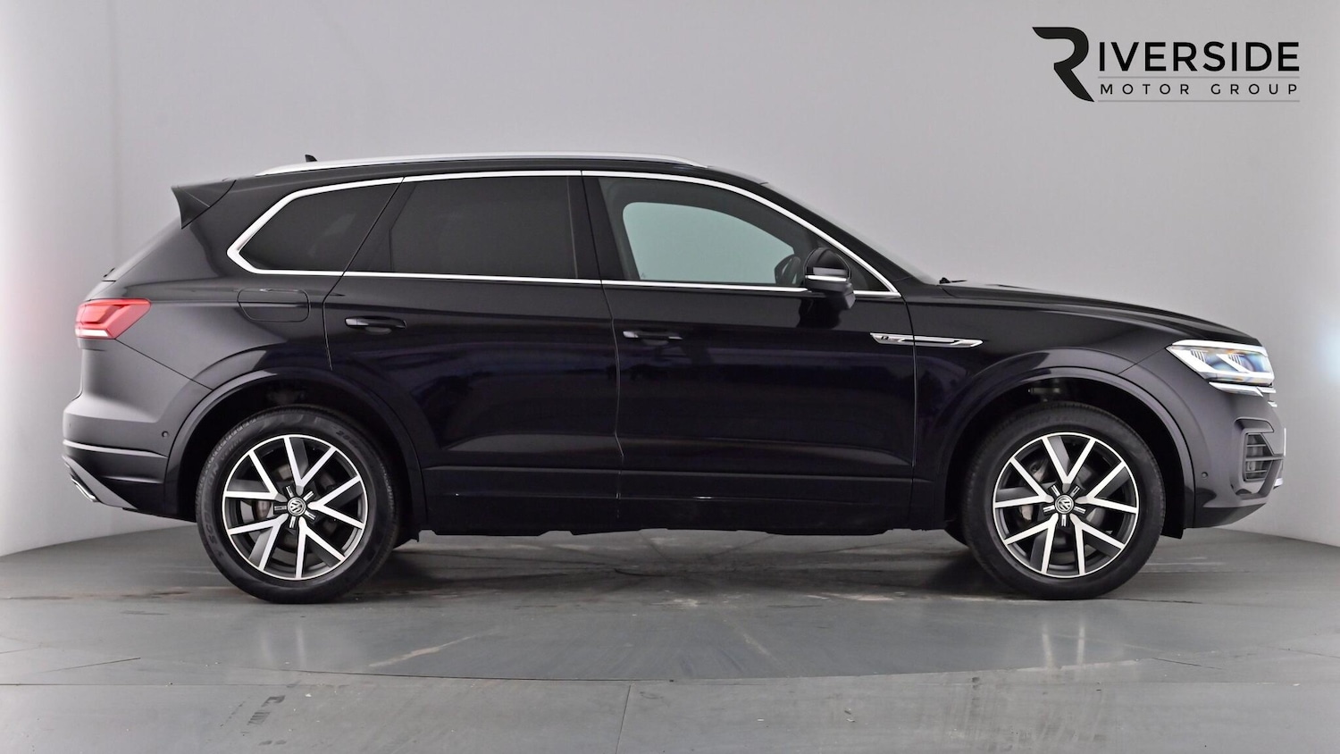 Used Volkswagen Touareg 2018 for sale - 77927440: Photo 3