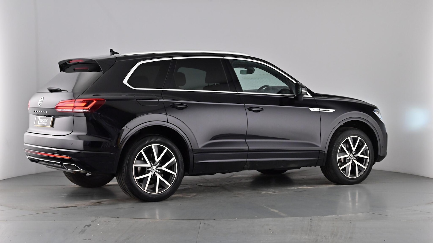 Used Volkswagen Touareg 2018 for sale - 77927440: Photo 36