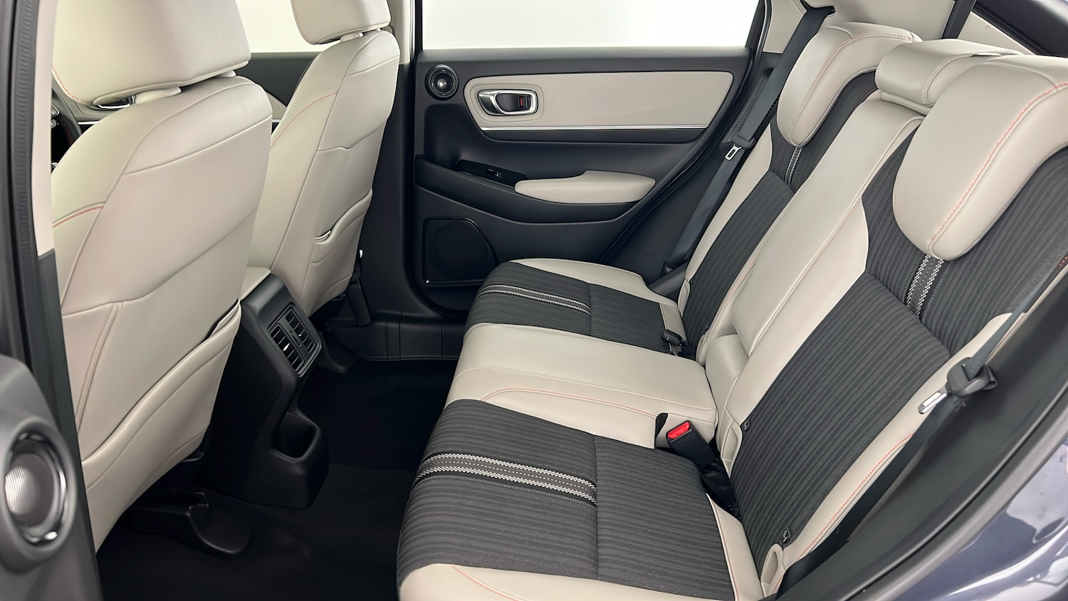 Used Honda HR-V 2025 for sale - 76420284: Photo 11