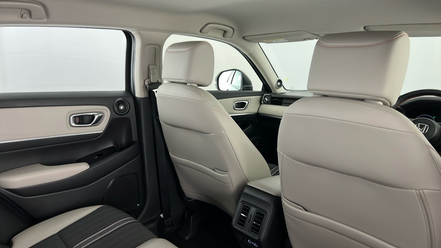 Used Honda HR-V 2025 for sale - 76420284: Photo 30