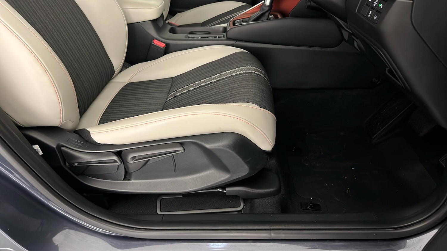 Used Honda HR-V 2025 for sale - 76420284: Photo 32