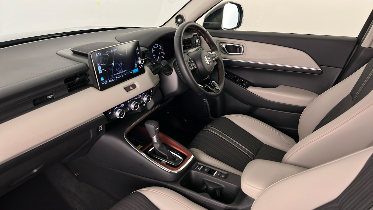 Used Honda HR-V 2025 for sale - 76420284: Photo 8