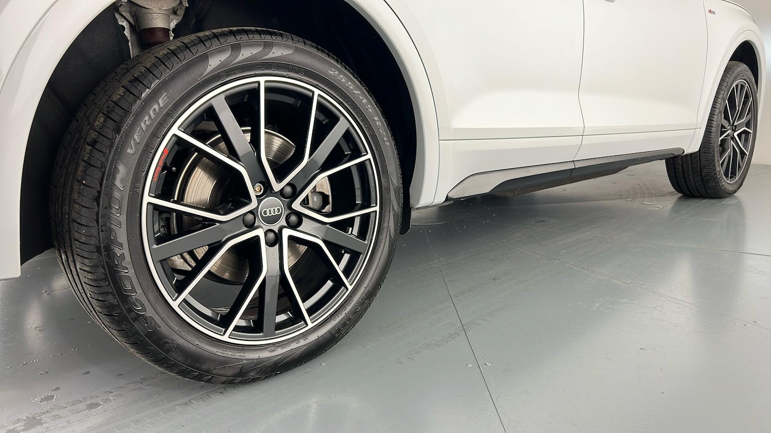 Used Audi Q5 2024 for sale - 76717460: Photo 29