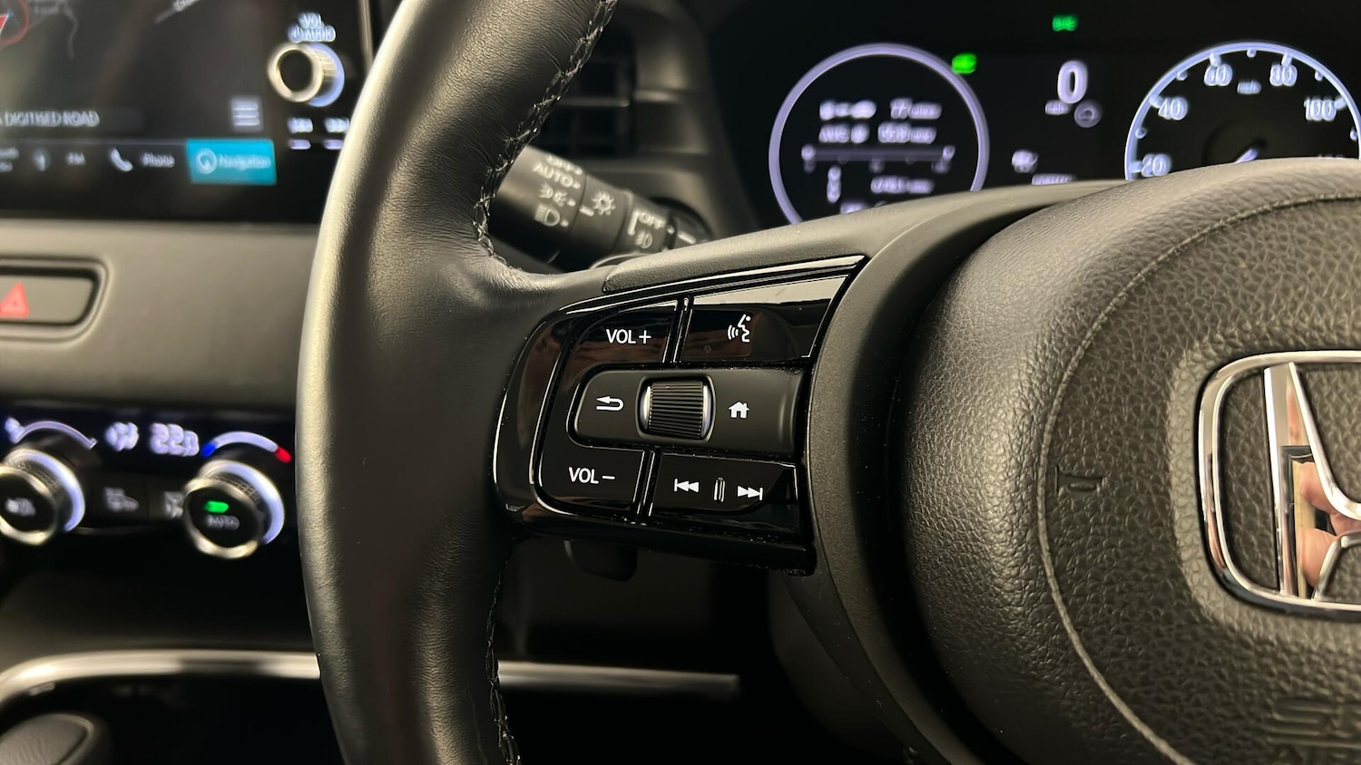 Used Honda HR-V 2022 for sale - 76914860: Photo 17