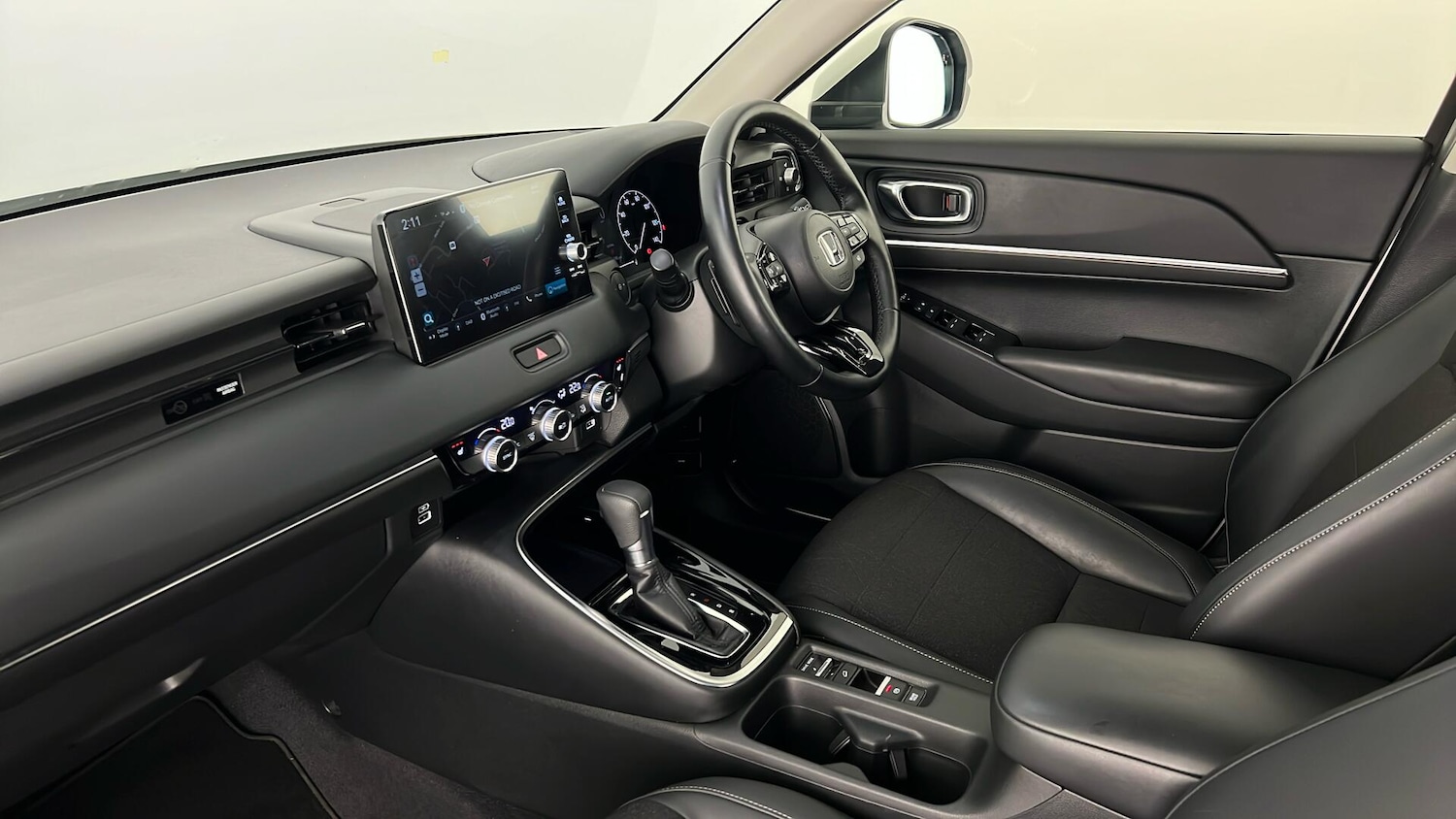 Used Honda HR-V 2022 for sale - 76914860: Photo 8